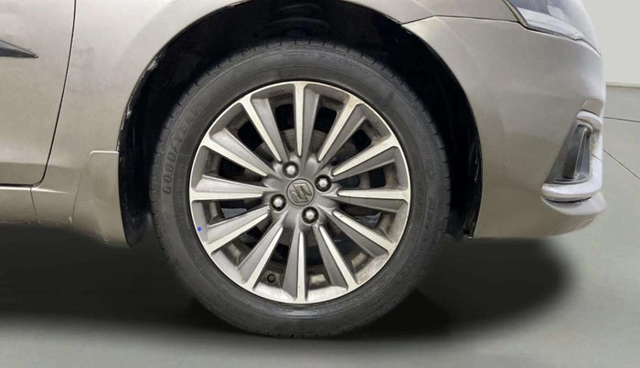2019 Maruti Ciaz ALPHA  AT 1.5 SHVS PETROL, Petrol, Automatic, 56,815 km, Right Front Wheel