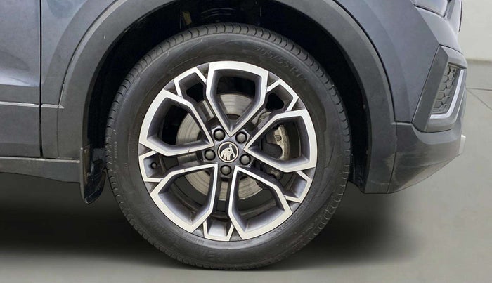 2021 Skoda KUSHAQ STYLE 1.5L TSI MT, Petrol, Manual, 78,190 km, Right Front Wheel