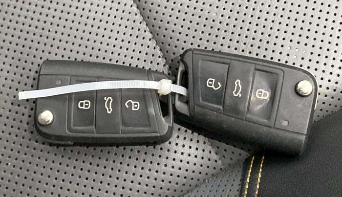 2021 Skoda KUSHAQ STYLE 1.5L TSI MT, Petrol, Manual, 78,190 km, Key Close Up