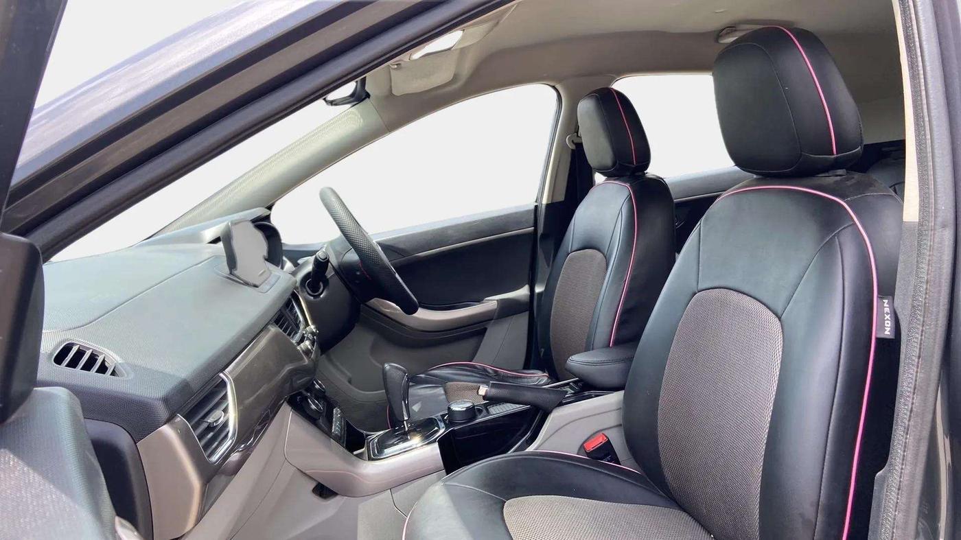 2019 Tata NEXON XZA PLUS PETROL, Petrol, Automatic, 68,027 km, Right Side Front Door Cabin