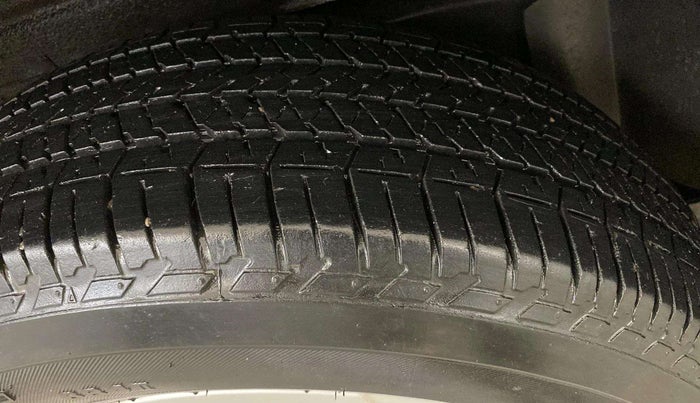 2021 Mahindra Scorpio S11 2WD, Diesel, Manual, 49,352 km, Left Front Tyre Tread