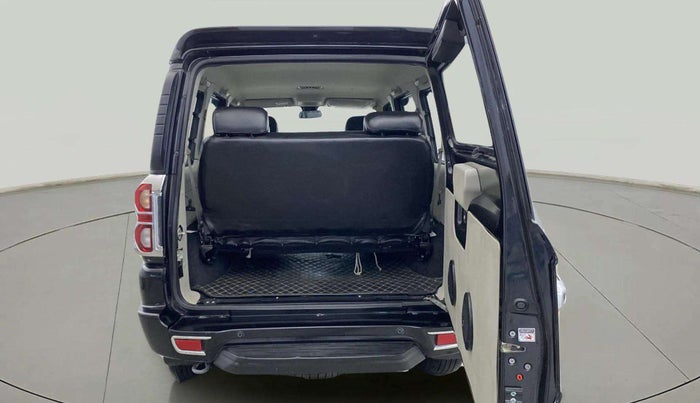 2021 Mahindra Scorpio S11 2WD, Diesel, Manual, 49,352 km, Boot Open Zoomed View