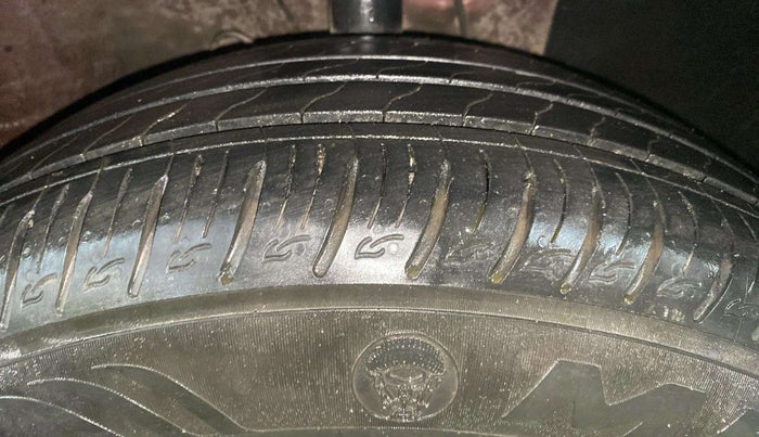 2019 Hyundai VENUE SX PLUS 1.0 TURBO DCT, Petrol, Automatic, 25,570 km, Right Front Tyre Tread