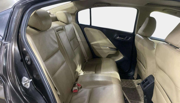 2018 Honda City 1.5L I-DTEC ZX, Diesel, Manual, 68,422 km, Right Side Rear Door Cabin