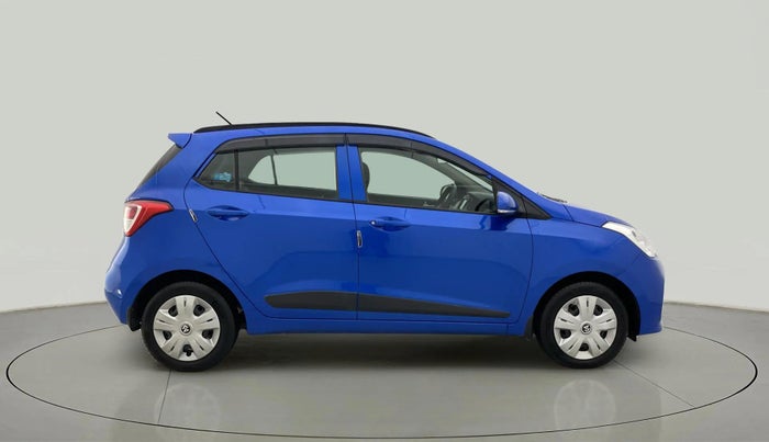 2019 Hyundai Grand i10 SPORTZ 1.2 KAPPA VTVT, CNG, Manual, 32,506 km, Right Side View