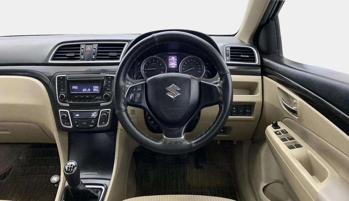 2015 Maruti Ciaz ZXI, Petrol, Manual, 59,796 km, Steering Wheel Close Up