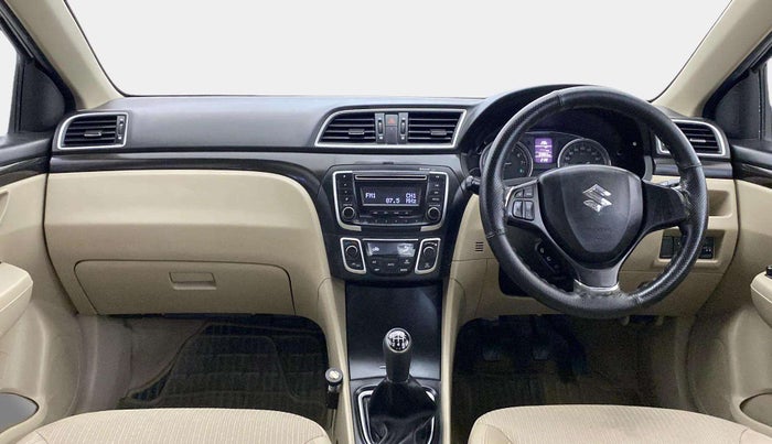 2015 Maruti Ciaz ZXI, Petrol, Manual, 59,796 km, Dashboard