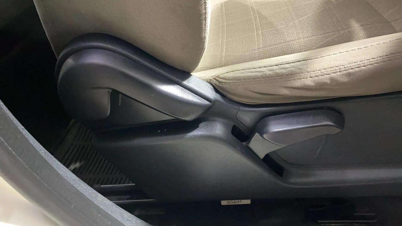2020 Ford Ecosport TITANIUM + 1.5L DIESEL, Diesel, Manual, 86,391 km, Driver Side Adjustment Panel
