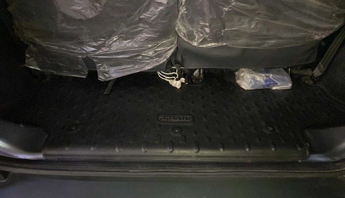 2021 Mahindra Thar LX D AT 4WD HT, Diesel, Automatic, 37,515 km, Boot Inside