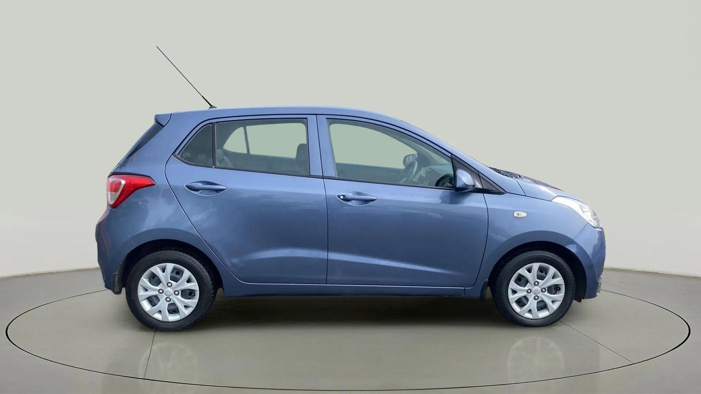 2015 Hyundai Grand i10 MAGNA 1.2 KAPPA VTVT, Petrol, Manual, 44,919 km, Right Side View