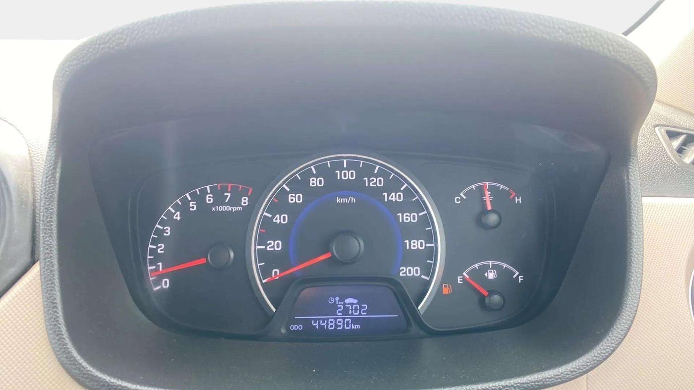 2015 Hyundai Grand i10 MAGNA 1.2 KAPPA VTVT, Petrol, Manual, 44,919 km, Odometer Image