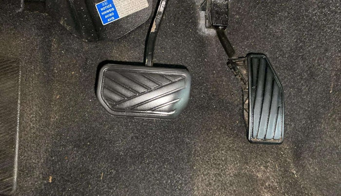 2018 Maruti Baleno DELTA CVT PETROL 1.2, Petrol, Automatic, 48,745 km, Pedals