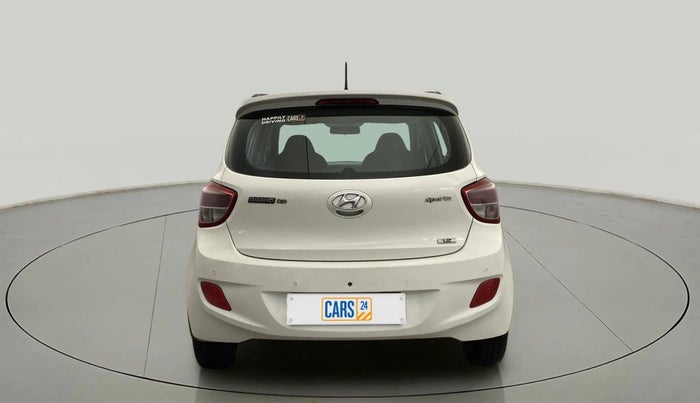 2016 Hyundai Grand i10 1.2 SPORTZ PRIME EDITION VTVT, Petrol, Manual, 69,672 km, Back/Rear