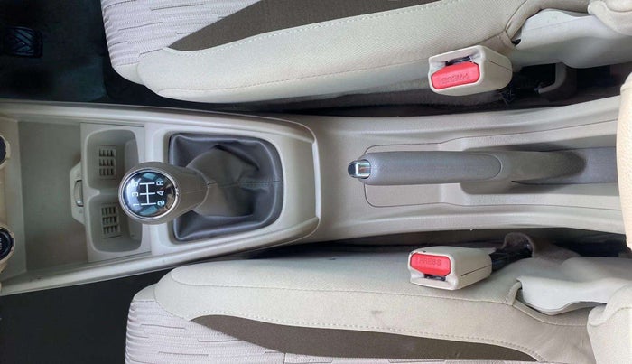 2021 Maruti Ertiga ZXI+ SHVS, Petrol, Manual, 38,633 km, Gear Lever