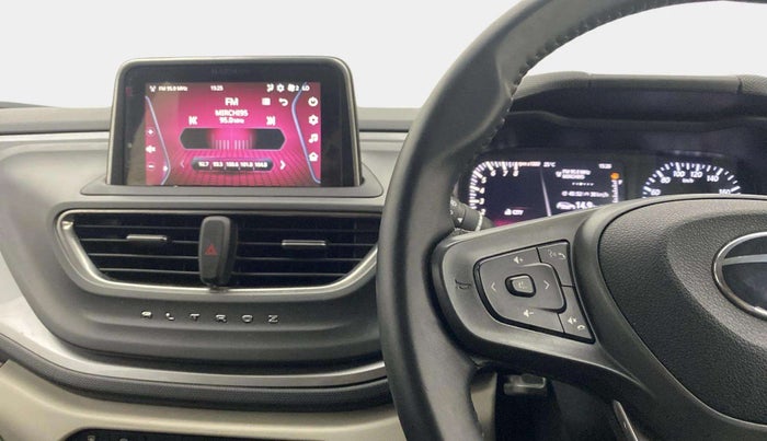 2024 Tata ALTROZ XZ + SUNROOF, Petrol, Manual, 7,771 km, Air Conditioner