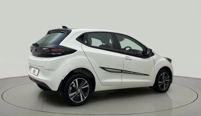 2024 Tata ALTROZ XZ + SUNROOF, Petrol, Manual, 7,771 km, Right Back Diagonal