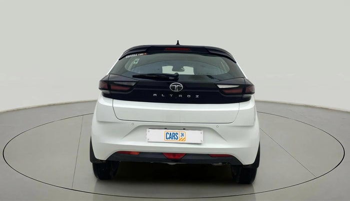 2024 Tata ALTROZ XZ + SUNROOF, Petrol, Manual, 7,771 km, Back/Rear
