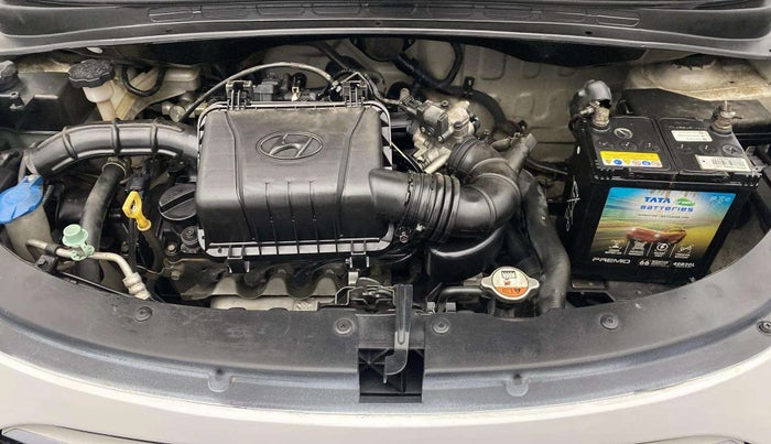 2016 Hyundai i10 SPORTZ 1.1, Petrol, Manual, 89,321 km, Engine View