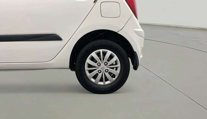 2016 Hyundai i10 SPORTZ 1.1, Petrol, Manual, 89,321 km, Left Rear Wheel