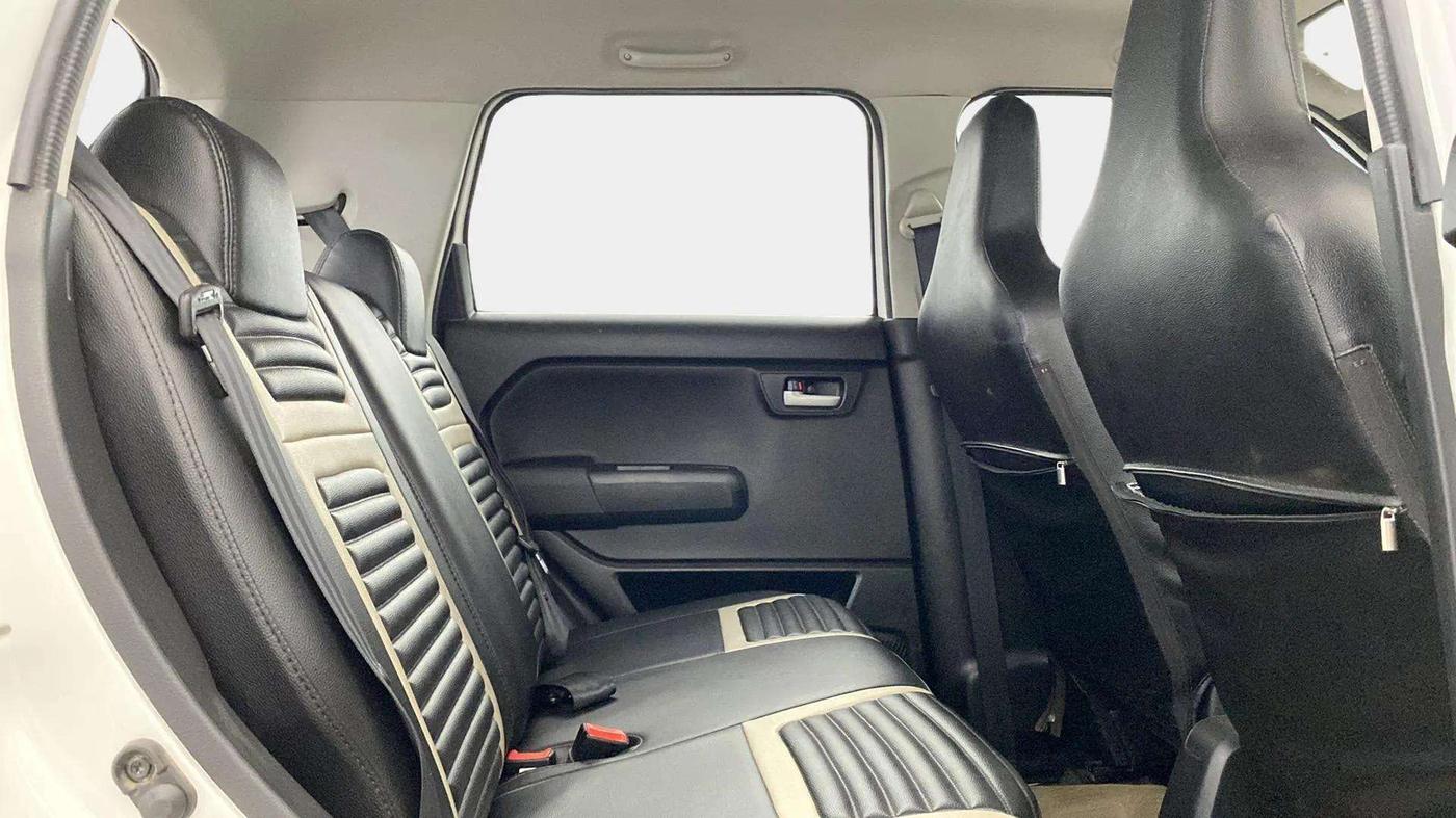 2024 Maruti New Wagon-R VXI CNG 1.0, CNG, Manual, 29,909 km, Right Side Rear Door Cabin