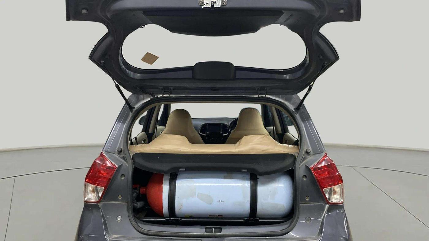 2018 Hyundai NEW SANTRO SPORTZ CNG, CNG, Manual, 67,399 km, Boot Inside