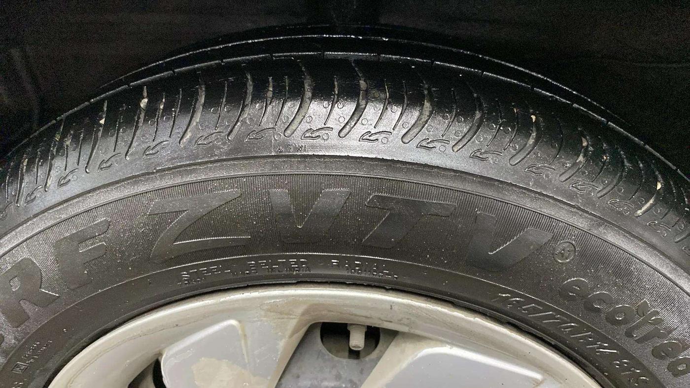2018 Hyundai NEW SANTRO SPORTZ CNG, CNG, Manual, 67,399 km, Right Rear Tyre Tread