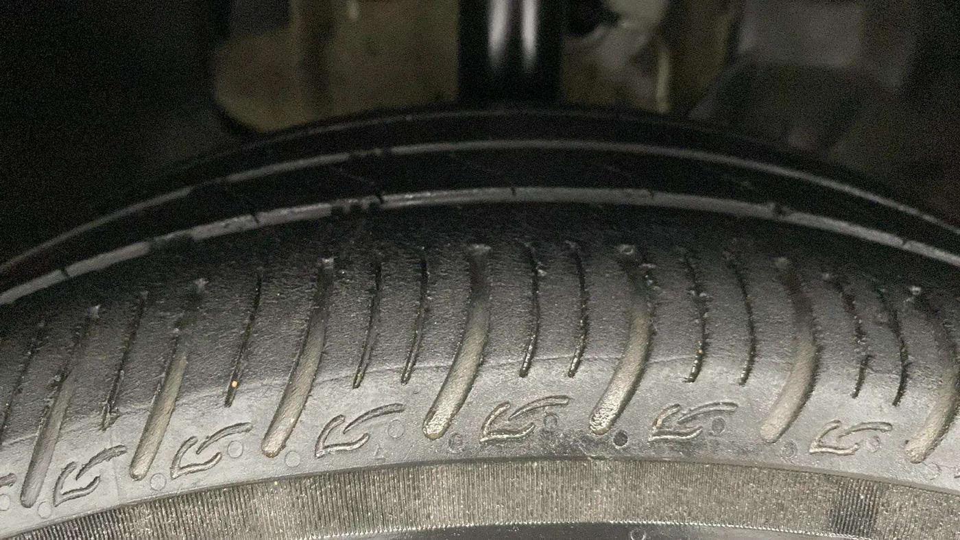 2023 Tata TIGOR XM PETROL, Petrol, Manual, 54,102 km, Right Front Tyre Tread