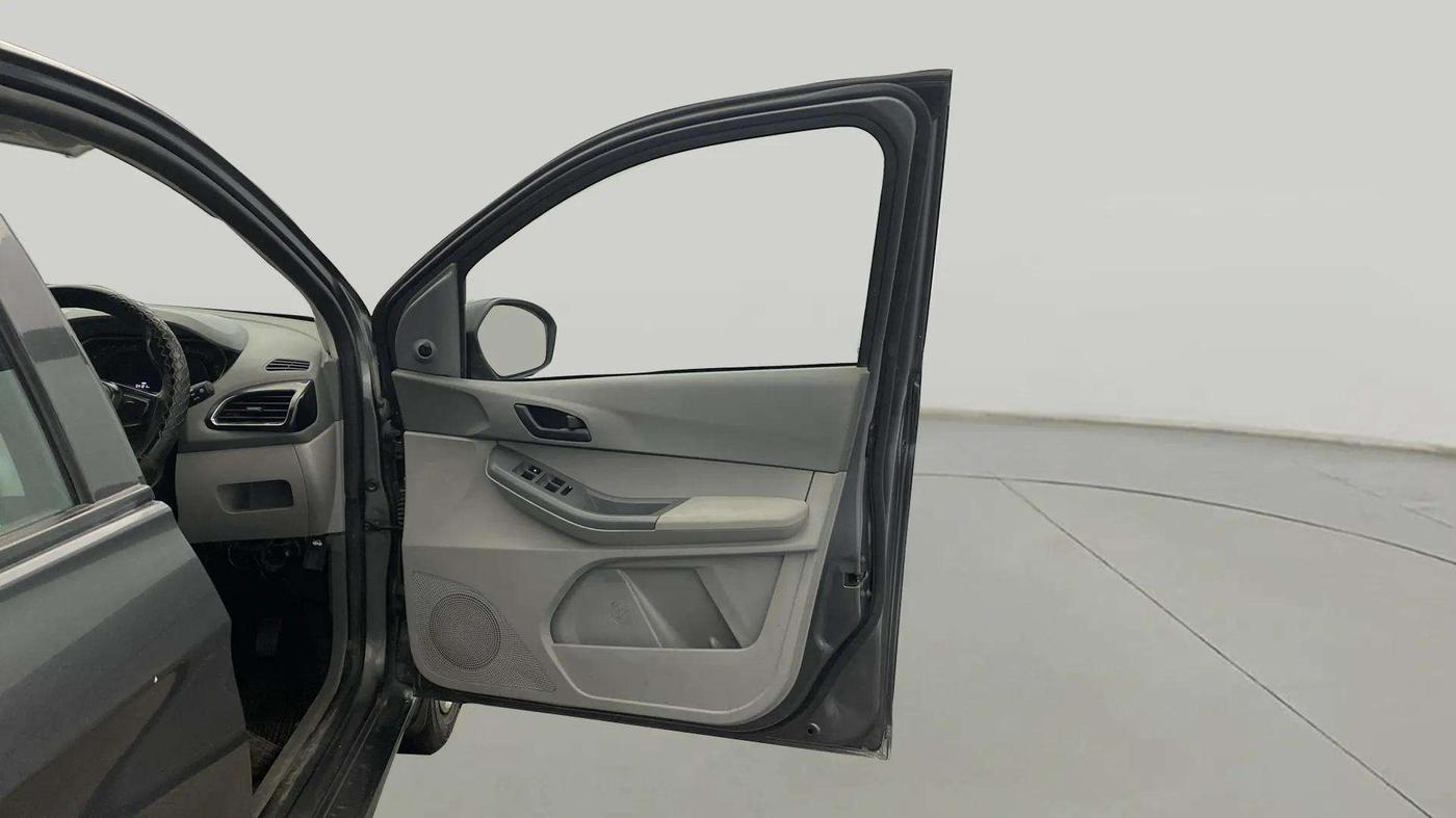 2023 Tata TIGOR XM PETROL, Petrol, Manual, 54,102 km, RHS Front Door