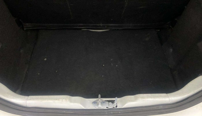 2018 Tata Tiago XZA PETROL, Petrol, Automatic, 60,197 km, Boot Inside