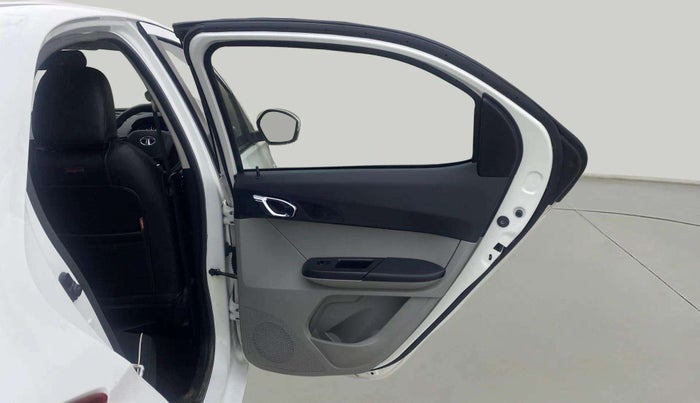 2018 Tata Tiago XZA PETROL, Petrol, Automatic, 60,197 km, RHS Rear Door