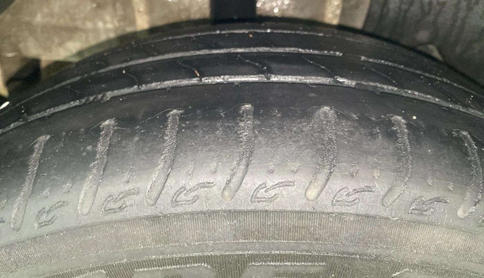 2018 Tata Tiago XZA PETROL, Petrol, Automatic, 60,197 km, Right Rear Tyre Tread