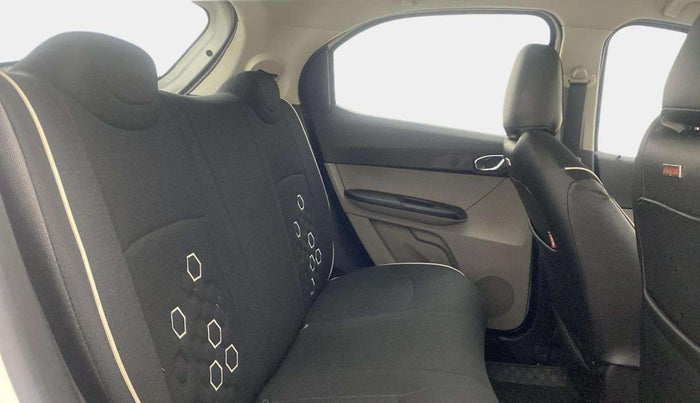 2018 Tata Tiago XZA PETROL, Petrol, Automatic, 60,197 km, Right Side Rear Door Cabin