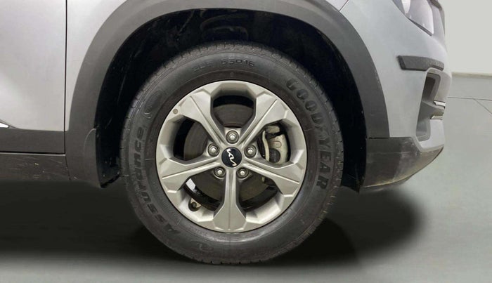 2022 KIA SELTOS HTK PLUS 1.5 IMT, Petrol, Manual, 20,460 km, Right Front Wheel