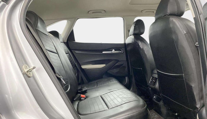 2022 KIA SELTOS HTK PLUS 1.5 IMT, Petrol, Manual, 20,460 km, Right Side Rear Door Cabin