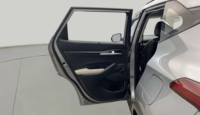 2022 KIA SELTOS HTK PLUS 1.5 IMT, Petrol, Manual, 20,460 km, LHS Rear Door