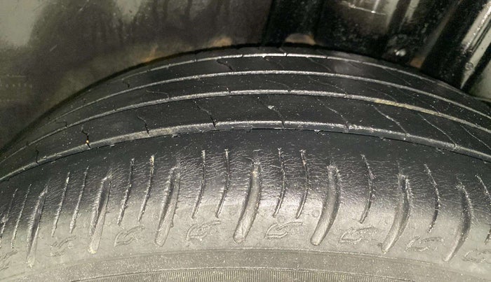2021 Maruti Vitara Brezza ZXI AT SHVS, Petrol, Automatic, 35,469 km, Left Rear Tyre Tread