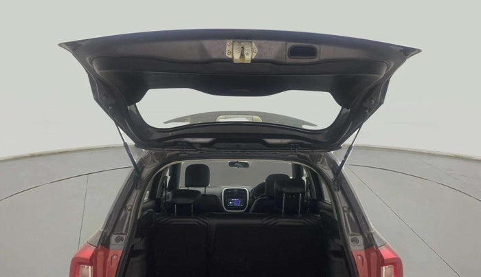 2021 Maruti Vitara Brezza ZXI AT SHVS, Petrol, Automatic, 35,469 km, Boot Door Open