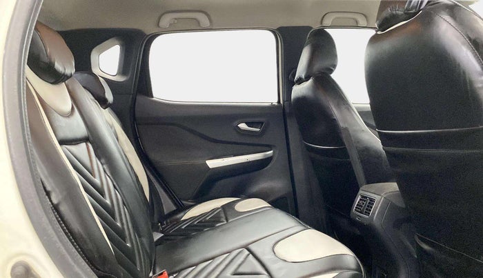 2022 Nissan MAGNITE XV PREMIUM, Petrol, Manual, 73,757 km, Right Side Rear Door Cabin