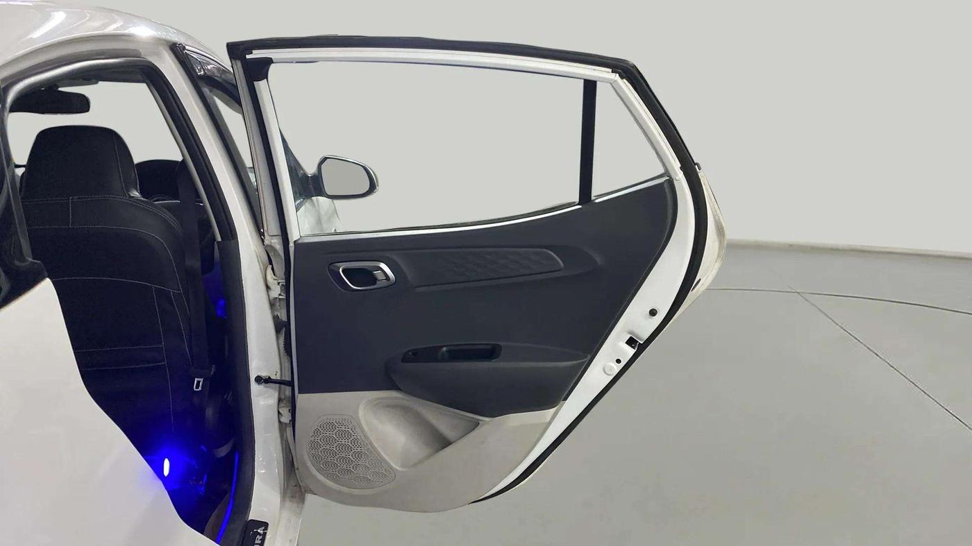2021 Hyundai AURA SX PLUS 1.2 AMT, Petrol, Automatic, 22,467 km, RHS Rear Door