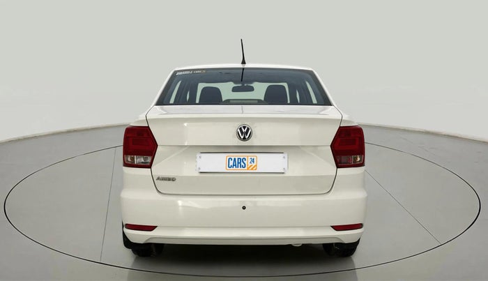 2017 Volkswagen Ameo COMFORTLINE 1.2L, Petrol, Manual, 43,908 km, Back/Rear