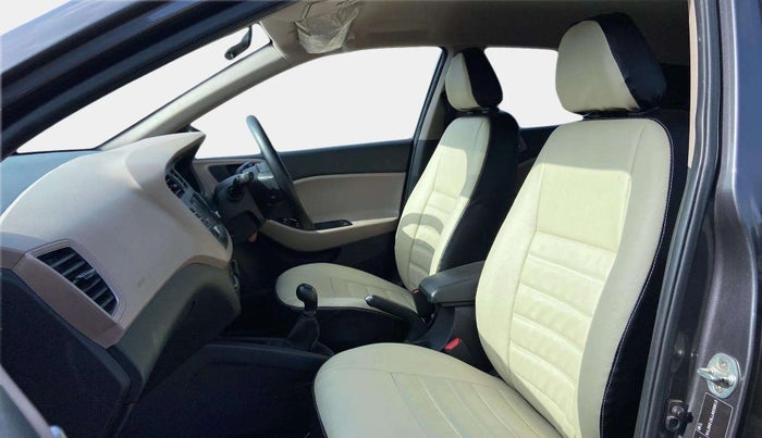 2020 Hyundai Elite i20 SPORTZ PLUS 1.2, Petrol, Manual, 46,883 km, Right Side Front Door Cabin