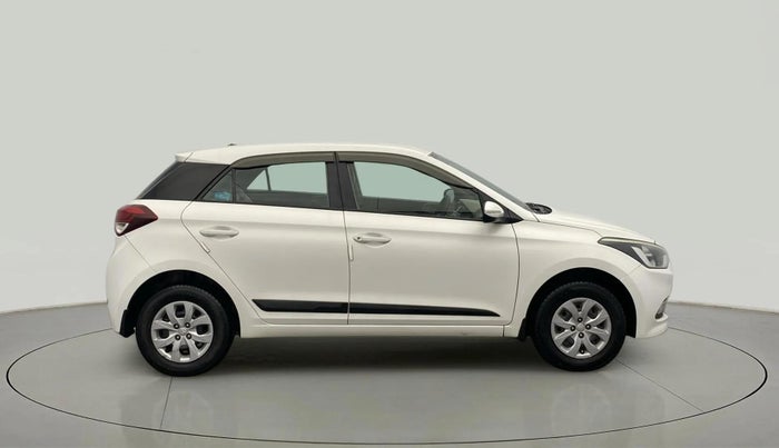 2016 Hyundai Elite i20 SPORTZ 1.2, Petrol, Manual, 94,984 km, Right Side View