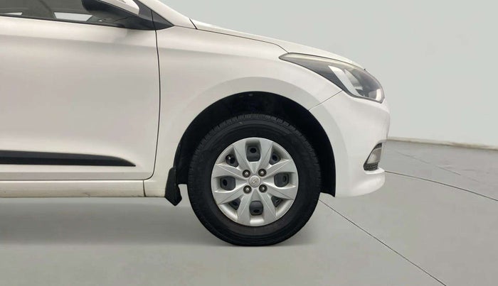2016 Hyundai Elite i20 SPORTZ 1.2, Petrol, Manual, 94,984 km, Right Front Wheel