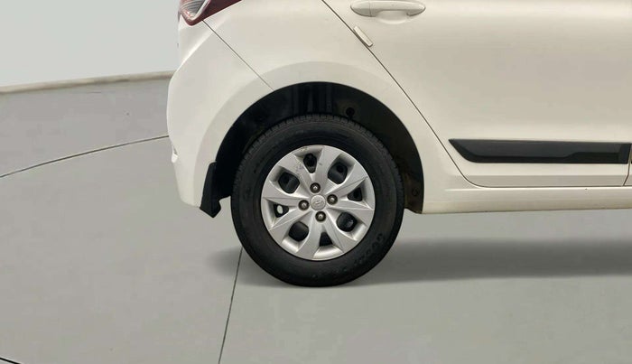 2016 Hyundai Elite i20 SPORTZ 1.2, Petrol, Manual, 94,984 km, Right Rear Wheel