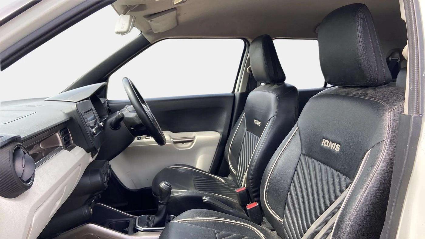 2017 Maruti IGNIS ZETA 1.2, Petrol, Manual, 55,674 km, Right Side Front Door Cabin