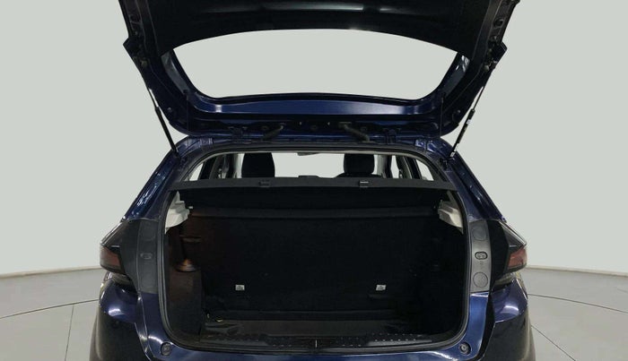 2022 Tata ALTROZ XZA PLUS, Petrol, Automatic, 10,696 km, Boot Open Zoomed View