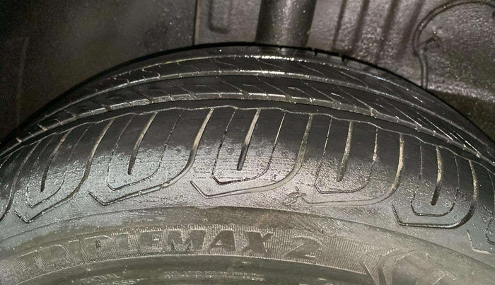 2022 Tata ALTROZ XZA PLUS, Petrol, Automatic, 10,696 km, Right Rear Tyre Tread