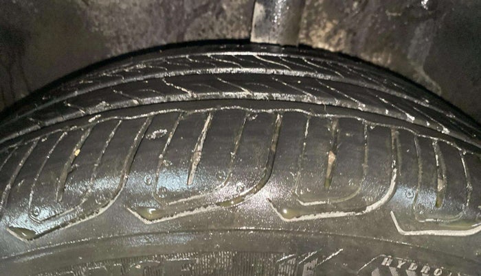 2022 Tata ALTROZ XZA PLUS, Petrol, Automatic, 10,696 km, Left Front Tyre Tread