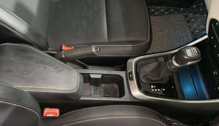 2022 Tata ALTROZ XZA PLUS, Petrol, Automatic, 10,696 km, Gear Lever