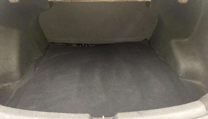 2020 Hyundai AURA SX PLUS 1.2 AMT, Petrol, Automatic, 33,512 km, Boot Inside